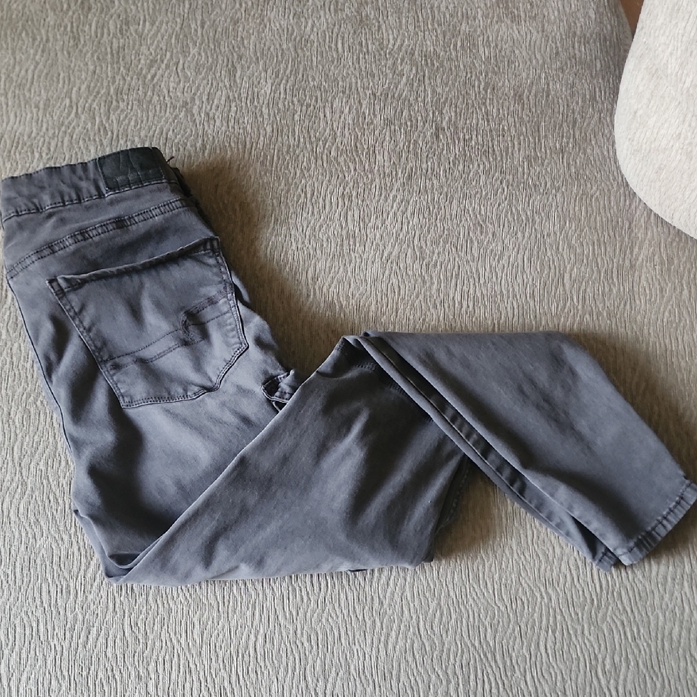 American Eagle Gray Stretch Pants